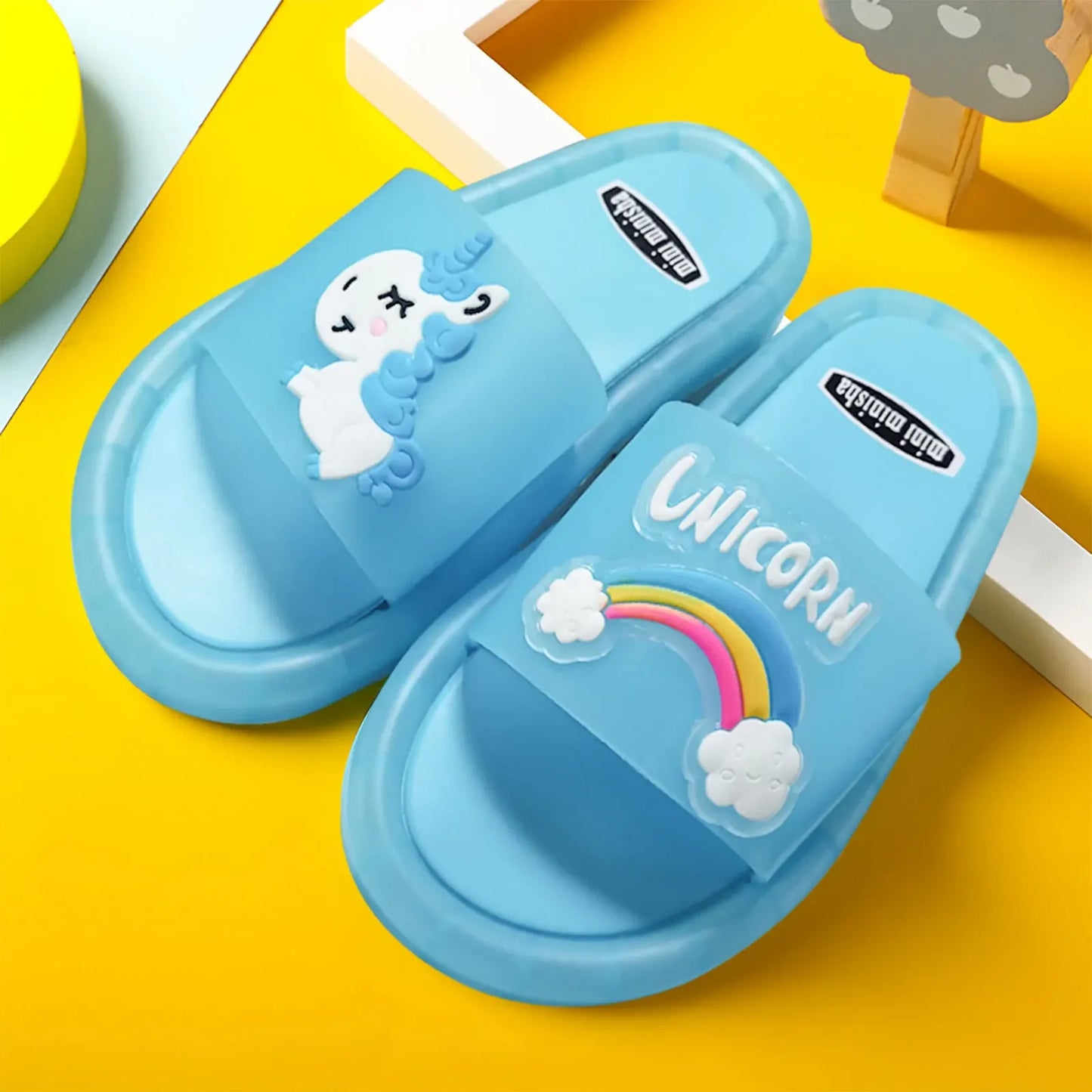 슬리퍼 Kids Shoe Fashion LED Luminescent Children's Slippers Summer New Cartoon Crystal Shoes Girls/boys Sandals Flip Flops